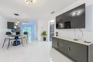 121 Reserve Cir, Oviedo, FL 32765 - Photo 9