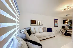 121 Reserve Cir, Oviedo, FL 32765 - Photo 3