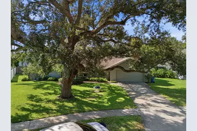 13536 Lake Magdalene Drive, Tampa, FL 33613 - Photo 5
