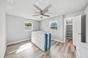 13536 Lake Magdalene Dr, Tampa, FL 33613 - Photo 31