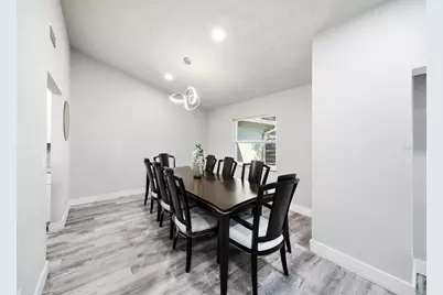13536 Lake Magdalene Drive, Tampa, FL 33613 - Photo 21