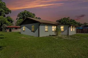 306 Florida Dr, Auburndale, FL 33823 - Photo 3