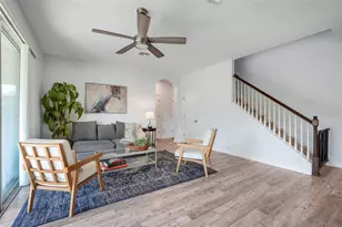 1750 Standing Rock Cir, Oakland, FL 34787 - Photo 9