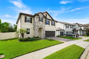 1750 Standing Rock Cir, Oakland, FL 34787 - Photo 3