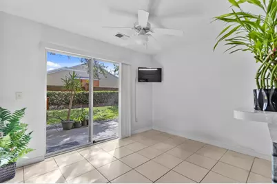 322 Cervantes Drive, Kissimmee, FL 34743 - Photo 9