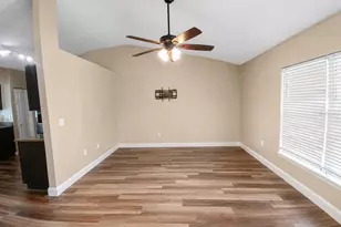 326 Colonade Ct, Kissimmee, FL 34758 - Photo 3