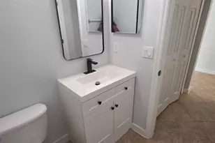 13414 Phoenix Dr, Orlando, FL 32828 - Photo 9