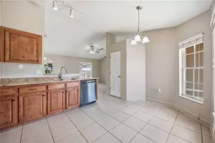 931 Oxford Way, Lake Wales, FL 33853 - Photo 23