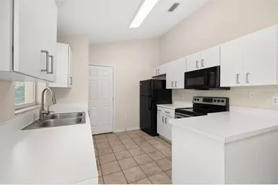 3141 Enclave Court, Kissimmee, FL 34746 - Photo 9