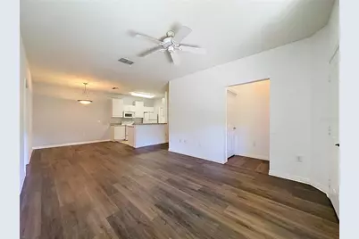 1015 Hemingway Cir #1015, Haines City, FL 33844 - Photo 7