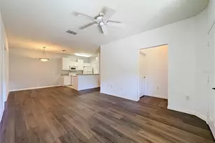 1015 Hemingway Cir, Haines City, FL 33844 - Photo 7