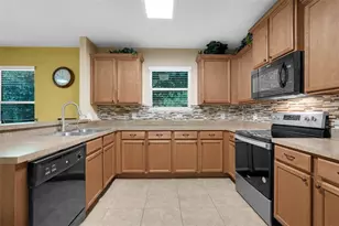221 Daigledog St, Saint Cloud, FL 34772 - Photo 23