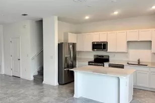 2524 Skyline Loop, Kissimmee, FL 34758 - Photo 3
