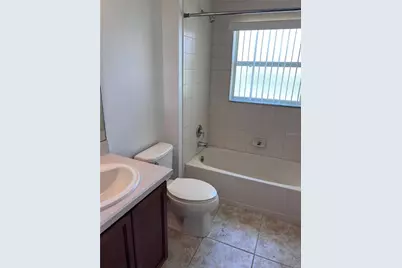 3510 Yacht Club Court, Kissimmee, FL 34746 - Photo 9