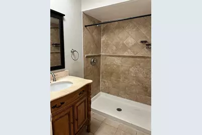 4184 Versailles Drive #4184D, Orlando, FL 32808 - Photo 7