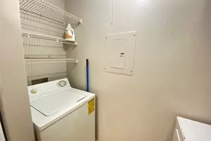 6100 Westgate Dr, Orlando, FL 32835 - Photo 13