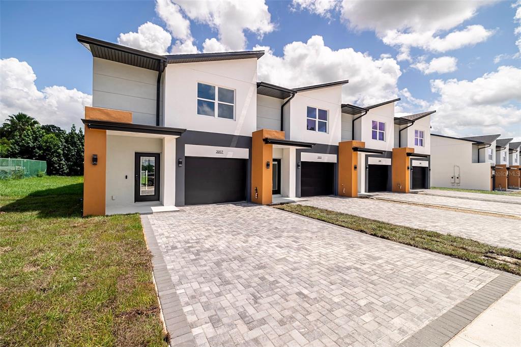 2025 Barroso St - 2025 Barroso St, Davenport, FL 33837 Luxury Property | Jose Angel Pina