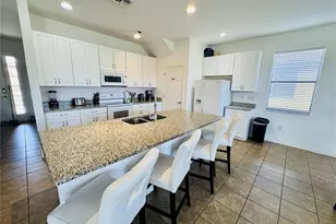 2586 Rosemont Cir, Davenport, FL 33837 - Photo 5
