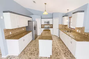 309 Alegriano Ct, Kissimmee, FL 34758 - Photo 3