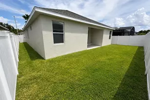 750 Star Magnolia Dr, Kissimmee, FL 34744 - Photo 13
