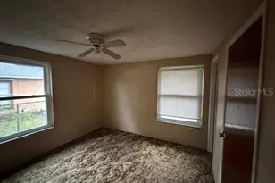 1050 Beach Ln, Winter Haven, FL 33880 - Photo 5