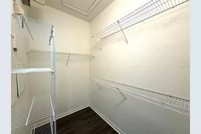 8660 Buccilli Drive #305, Orlando, FL 32829 - Photo 11