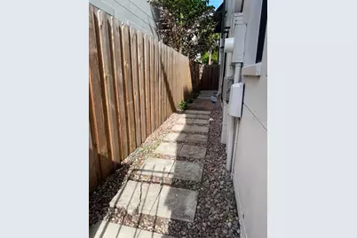 113 S Packwood Avenue #B, Tampa, FL 33606 - Photo 33