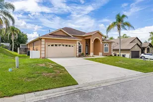 327 Greeley Loop, Davenport, FL 33897 - Photo 3