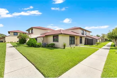 545 Hunter Circle, Kissimmee, FL 34758 - Photo 3