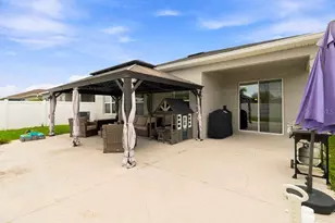 5546 Toulouse Ln, Saint Cloud, FL 34771 - Photo 47