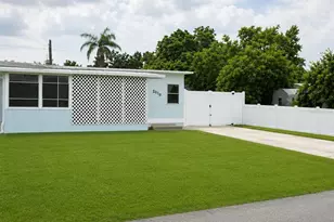 2010 Oak St, Saint Cloud, FL 34769 - Photo 1