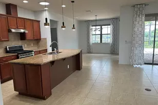 333 Navarra Ln, Davenport, FL 33837 - Photo 5