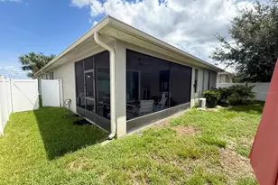 2524 Fontaine Dr, Kissimmee, FL 34741 - Photo 5