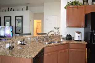2828 Blackwater Creek Dr, Lakeland, FL 33810 - Photo 5