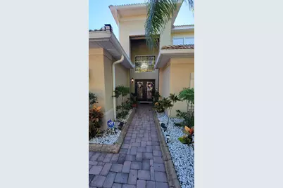 3731 Eagle Isle Circle, Kissimmee, FL 34746 - Photo 3