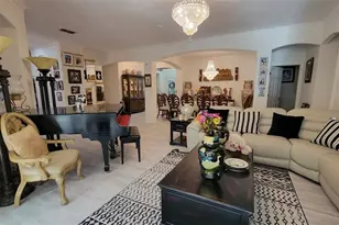 3731 Eagle Isle Cir, Kissimmee, FL 34746 - Photo 9