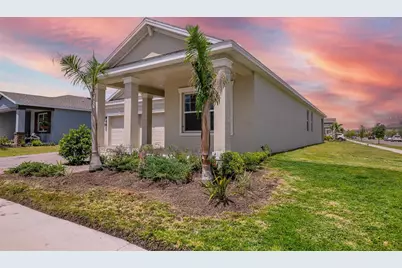 2637 Peace Of Mind Avenue, Kissimmee, FL 34744 - Photo 3
