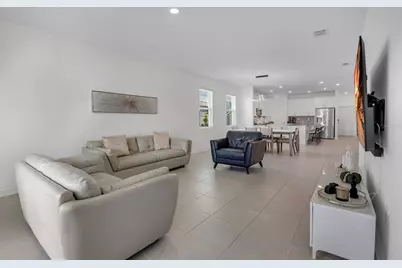 2637 Peace Of Mind Avenue, Kissimmee, FL 34744 - Photo 19