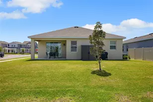 2637 Peace Of Mind Ave, Kissimmee, FL 34744 - Photo 9