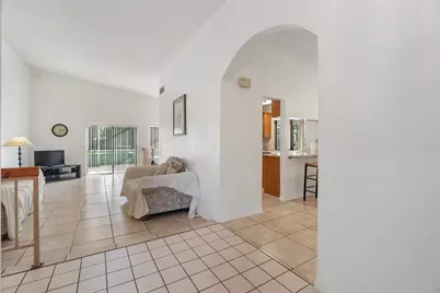 712 E Flag Way, Kissimmee, FL 34759 - Photo 9