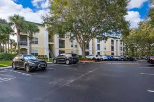 8900 Legacy Ct, Kissimmee, FL 34747 - Photo 25