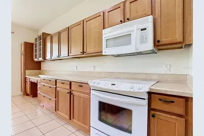 313 Moorpark Way, Poinciana, FL 34759 - Photo 17