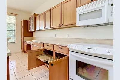 313 Moorpark Way, Poinciana, FL 34759 - Photo 9