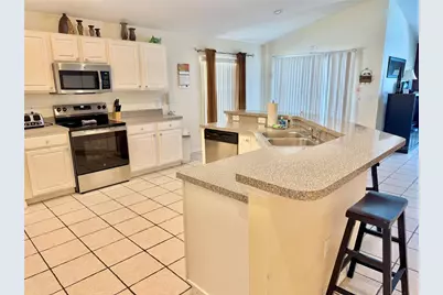 2666 Willow Glen Circle, Kissimmee, FL 34744 - Photo 3