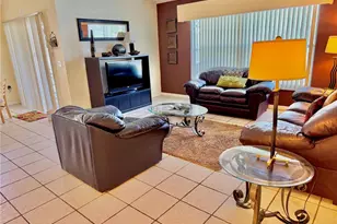 2666 Willow Glen Cir, Kissimmee, FL 34744 - Photo 11