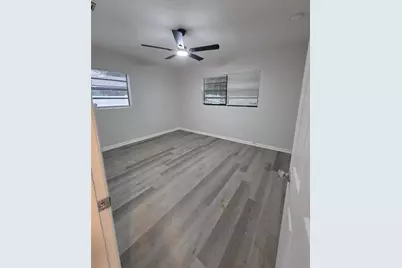327 Barbara Circle, Belleair, FL 33756 - Photo 7
