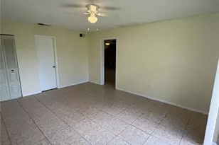 704 Lucaya Dr, Kissimmee, FL 34758 - Photo 15