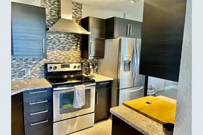 [Address not provided], Saint Petersburg, FL 33712 - Photo 9