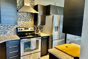 [Address not provided], Saint Petersburg, FL 33712 - Photo 9