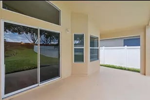 15723 Markham Dr, Clermont, FL 34714 - Photo 13